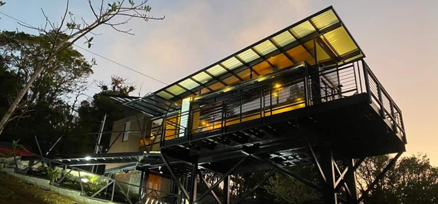 Kepetsöwä Container loft - Monteverde 
Grafito Arquitectura